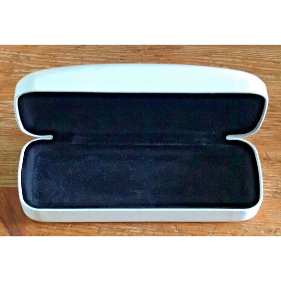 Nine West Glasses Case Hard Eyeglasses Storage Snap Shut White Soft Inside - Picture 3 of 5